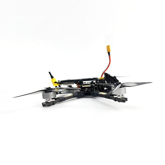 DarwinFPV BabyApe Ⅱ - 156mm Analog Freestyle FPV Racing Drone, F411 FC, 30A ESC, 4S/6S, 3.5 Inch, 600mW VTX - Perfect for sub 250g Racing Enthusiasts - Shopsta EU